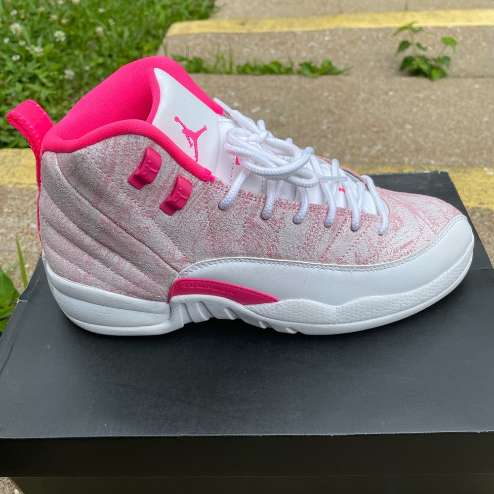 Air Jordan 12 Retro ‘’Arctic Punch’ (GS) Size 6.5y